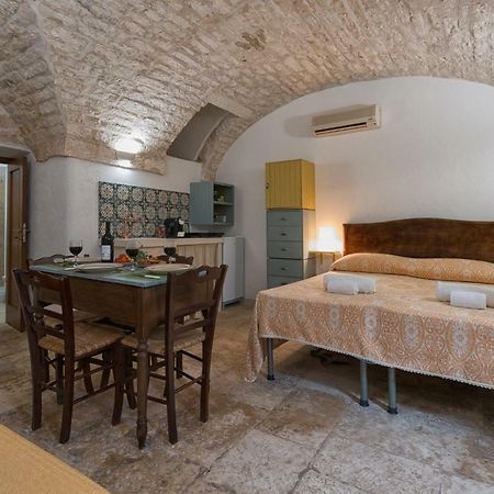 Casa Villani Guest House אוסטוני מראה חיצוני תמונה